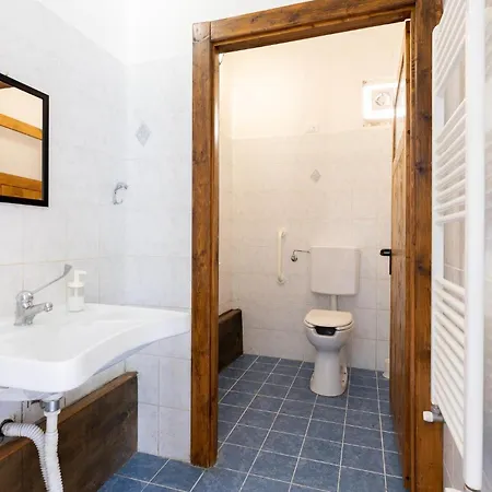 Casa vacanze Beautiful In Ne Ne